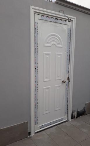 Πόρτα αλουμινίου ανοιγόμενη, σειρά Europa 5500